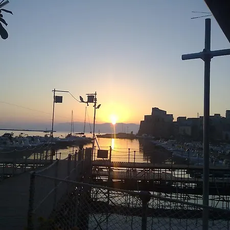 Casa Vacanza Terrazza Sul Mare *
